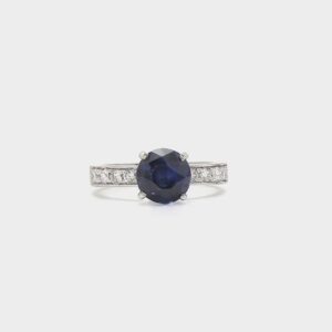 Blue sapphire ring